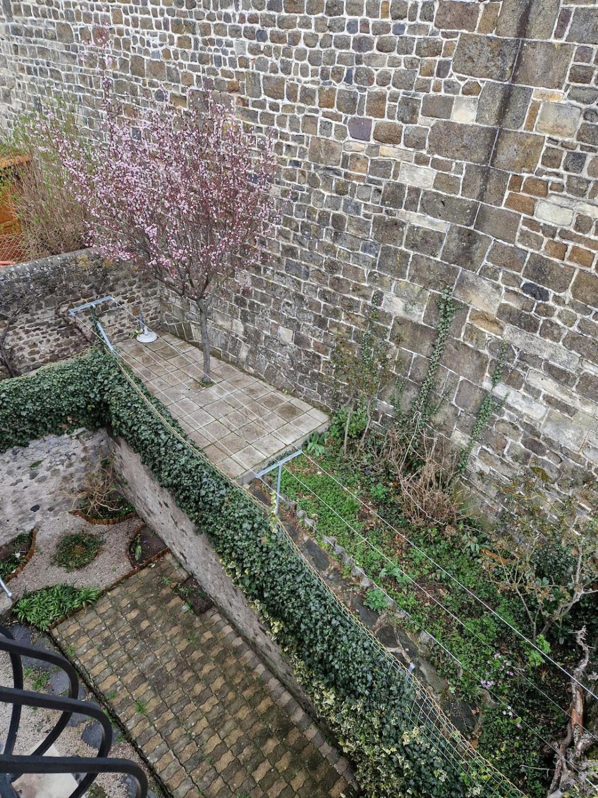 Appartement 120 M² Duplex Coeur Historique Au Calme Le Puy-en-Velay Luaran gambar