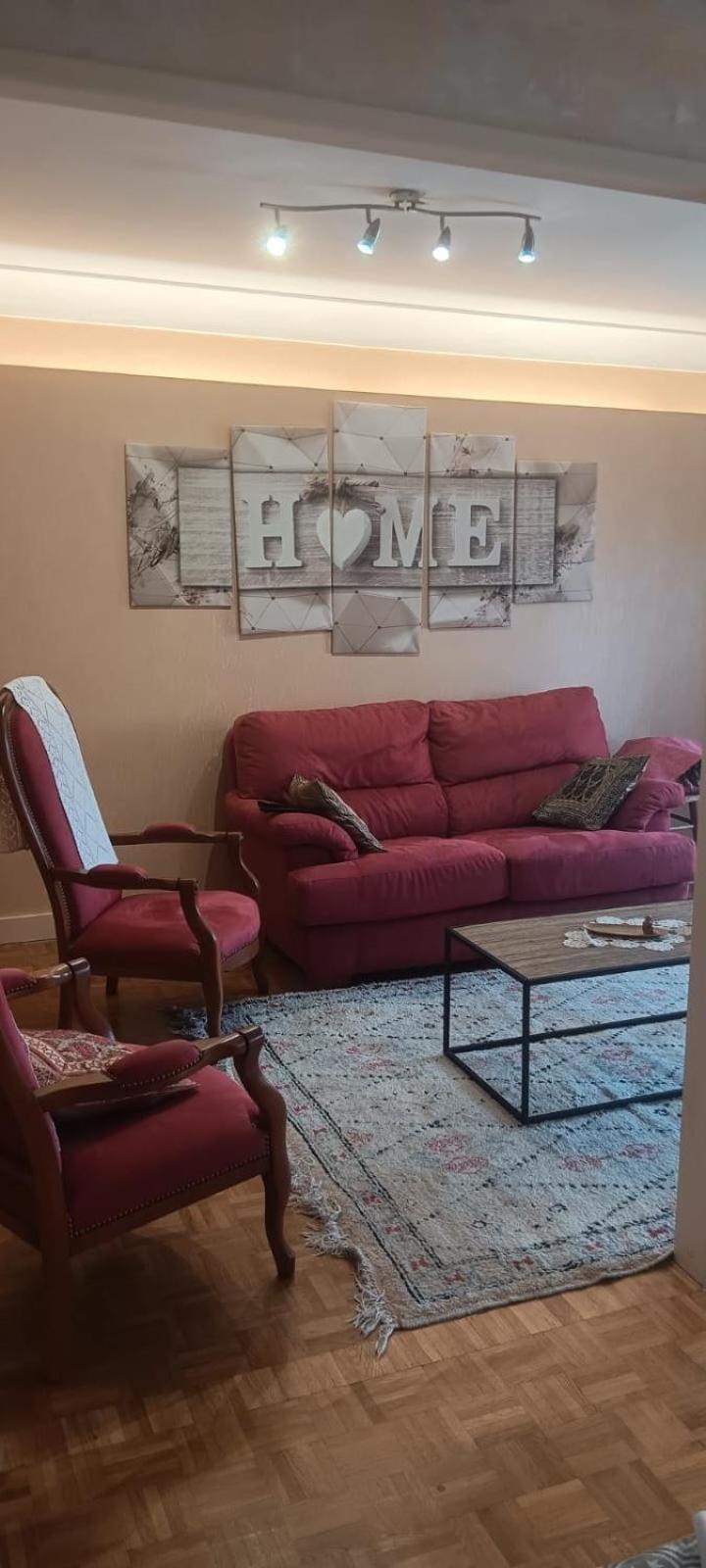 Appartement 120 M² Duplex Coeur Historique Au Calme Le Puy-en-Velay Luaran gambar